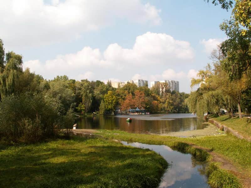 The Holosiivskyi Park