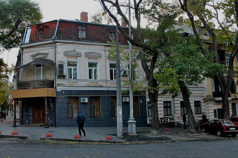 House, where Zhabotinsky lived